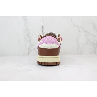 Nike Dunk Low "Cacao/Red Cell/Pink" фото № 9