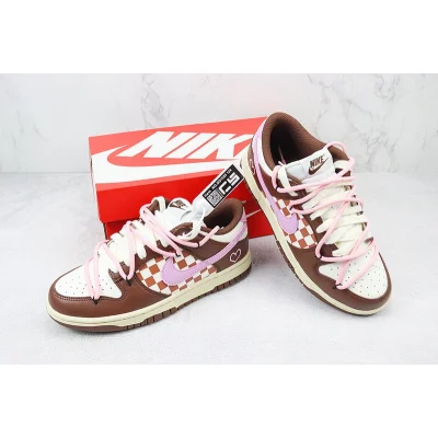 Nike Dunk Low "Cacao/Red Cell/Pink" фото № 7
