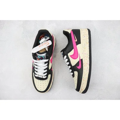 Nike Dunk Low "Multi Pink" фото № 7 Nike Dunk Low "Multi Pink" фото № 7