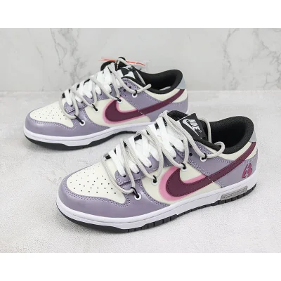 Nike Dunk Low "Pale Ivory/Double Swoosh" фото № 5 Nike Dunk Low "Pale Ivory/Double Swoosh" фото № 5