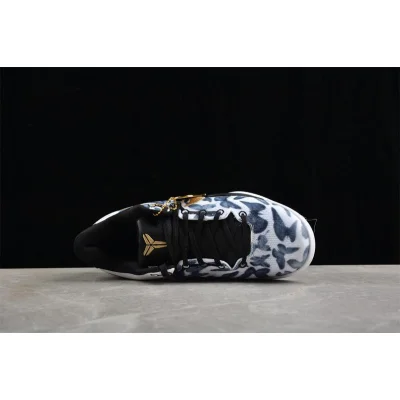 Nike Kobe 8 Protro "Mambacita" фото № 3