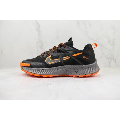 Gore-Tex x Nike Zoom Pegasus Trail 2 "Black/Orange" фото № 2 Gore-Tex x Nike Zoom Pegasus Trail 2 "Black/Orange" фото № 2