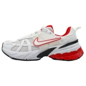 Nike Runtekk "Summit White/Red"