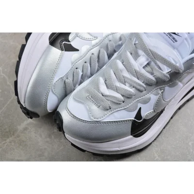 Sacai x Nike VaporWaffle 3.0 "Grey/Black" фото № 7