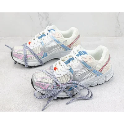 Nike Zoom Vomero 5 "White/Blue/Red" фото № 5