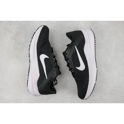 Nike Winflo 10 "Black/White" фото № 7