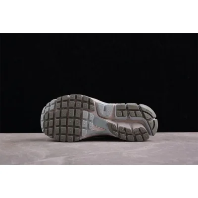 Nike Zoom Vomero 5 "White/Beige" фото № 9