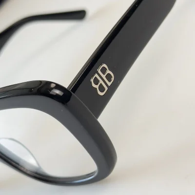 Солнцезащитные очки Balenciaga Temples Decorated By Small Logo And Rectangle Shaped "Black/Silver" фото № 2 Солнцезащитные очки Balenciaga Temples Decorated By Small Logo And Rectangle Shaped "Black/Silver" фото № 2