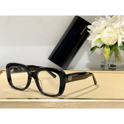 Солнцезащитные очки Balenciaga Temples With Logo And Rectangle Form "Black" фото № 2