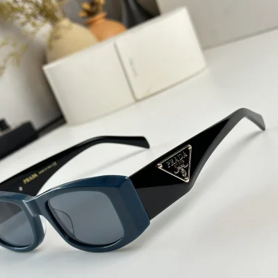Солнцезащитные очки Prada Rectangle Shaped Narrow Frame "Blue/Black" фото № 3