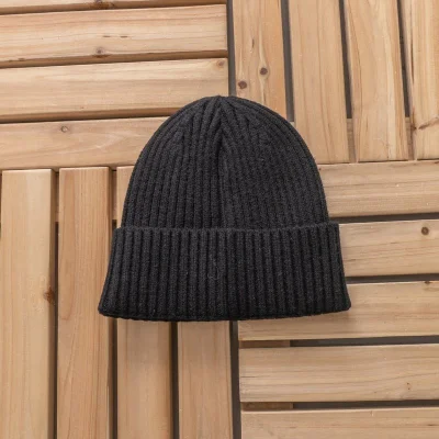 Шапка Stone Island Small Logo With Rivets "Black" фото № 2