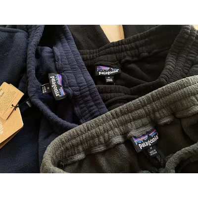 Штаны Patagonia Small Logo With Mountains "Blue" фото № 2 Штаны Patagonia Small Logo With Mountains "Blue" фото № 2