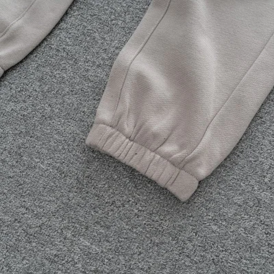 Штаны Stone Island With Compass Patch "Cream" фото № 8 Штаны Stone Island With Compass Patch "Cream" фото № 8