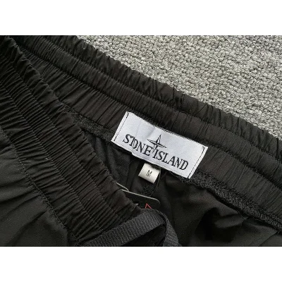 Штаны Stone Island With A Button Patch "Black" фото № 2