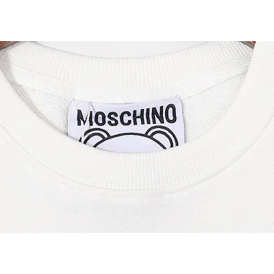 Лонгслив Moschino Logo Mirroring The Question "White" фото № 4 Лонгслив Moschino Logo Mirroring The Question "White" фото № 4