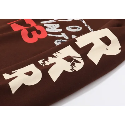 Лонгслив Rrr123 A Plush Toy Behind The Text "Brown" фото № 8