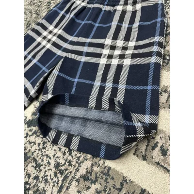 Шорты Burberry Allsides White Lines Print Black Squares "Black" фото № 3