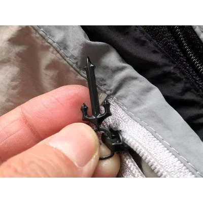 Спортивные штаны Trapstar Small Embroidered Logo And Legs Decorated By Colorful Stripe "Beige" фото № 4