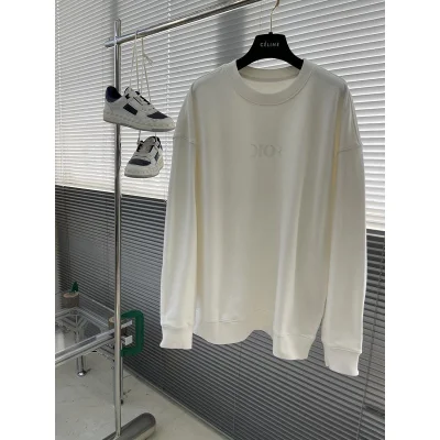 Лонгслив Christian Dior Central Frontside Logo Dior "White" фото № 5 Лонгслив Christian Dior Central Frontside Logo Dior "White" фото № 5