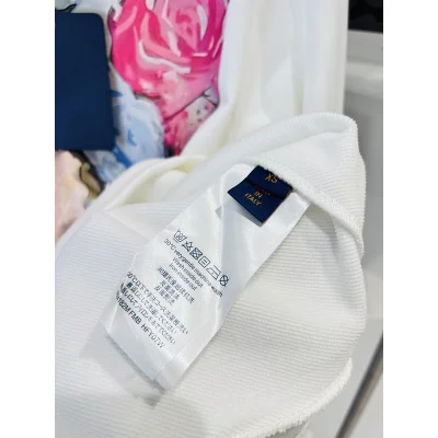 Свитшот Louis Vuitton Picture With Flowers "White" фото № 7