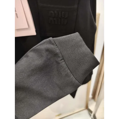 Свитшот Miu Miu Frontside Logo Clear Logotype On The Pocket "Brown" фото № 4