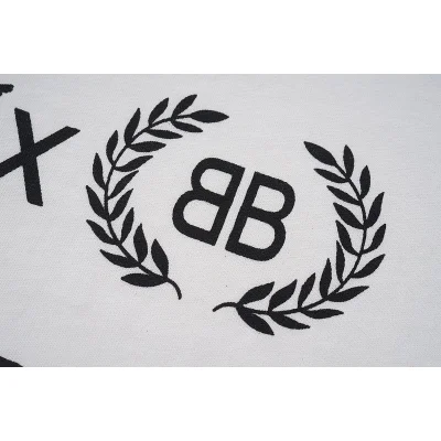 Футболка Balenciaga X Arcteryx Survival Of The Fittest "White" фото № 3 Футболка Balenciaga X Arcteryx Survival Of The Fittest "White" фото № 3