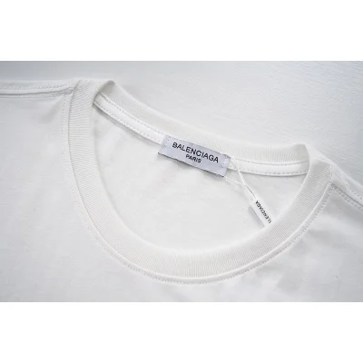 Футболка Balenciaga X Arcteryx Survival Of The Fittest "White" фото № 7 Футболка Balenciaga X Arcteryx Survival Of The Fittest "White" фото № 7