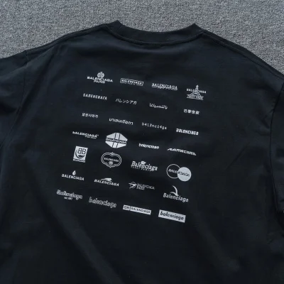 Футболка Balenciaga With Print Of Different Variants Of The Logo "Black" фото № 6