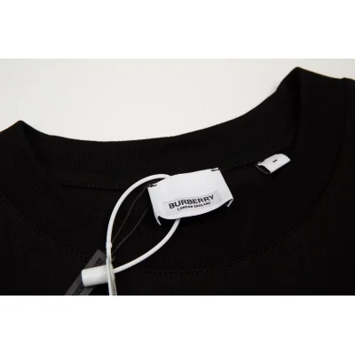 Футболка Burberry With A Checkered Pocket "Black" фото № 5 Футболка Burberry With A Checkered Pocket "Black" фото № 5