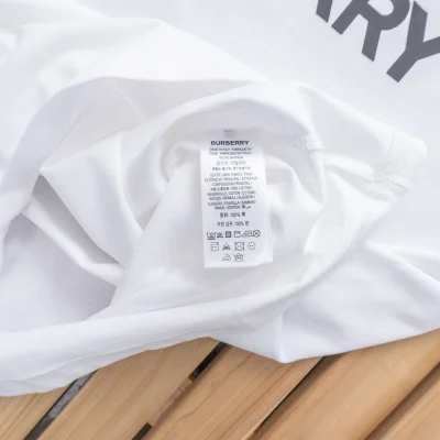 Футболка Burberry Front Logo Inscription "White" фото № 4