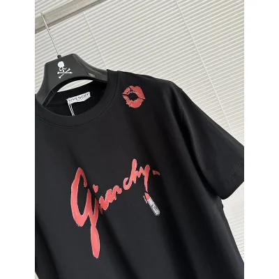 Футболка Givenchy Fatal Kiss "Black" фото № 4 Футболка Givenchy Fatal Kiss "Black" фото № 4