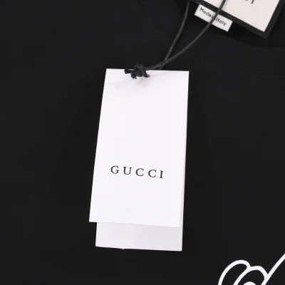 Футболка Gucci With Logo And Hand "Black" фото № 6