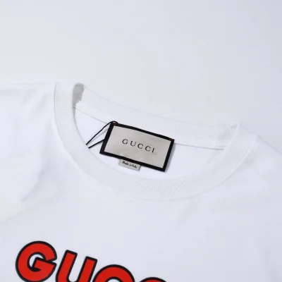 Футболка Gucci Green Lipstick "White" фото № 2