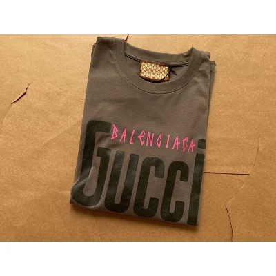 Футболка Gucci X Balenciaga Large Text Logos "Brown" фото № 2 Футболка Gucci X Balenciaga Large Text Logos "Brown" фото № 2
