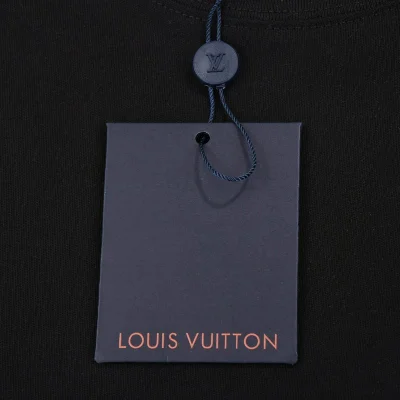 Футболка Louis Vuitton With A Square Logo "Black" фото № 5