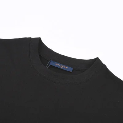 Футболка Louis Vuitton With A Square Logo "Black" фото № 6