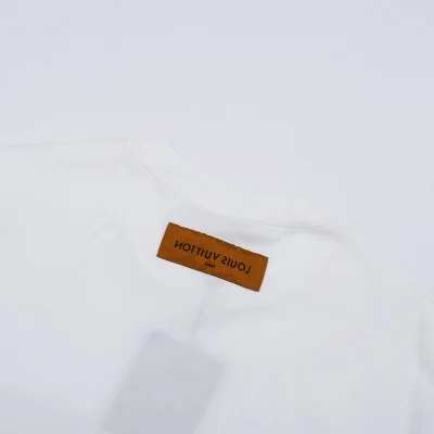 Футболка Louis Vuitton With Black Pocket And Logo "White" фото № 3