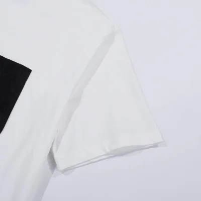 Футболка Louis Vuitton With Black Pocket And Logo "White" фото № 5