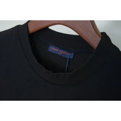 Футболка Louis Vuitton With Brown Logo "Black" фото № 4