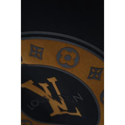 Футболка Louis Vuitton With Brown Logo "Black" фото № 8
