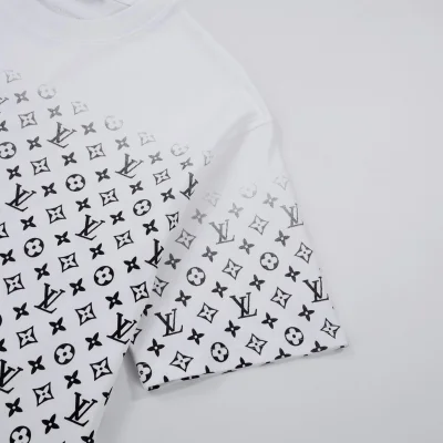 Футболка Louis Vuitton Logos "White" фото № 4