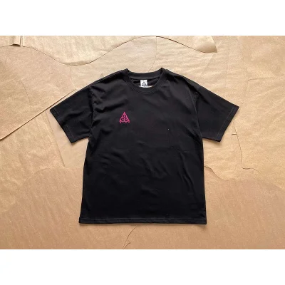 Футболка Nike Triangular Logo "Black" фото № 2 Футболка Nike Triangular Logo "Black" фото № 2