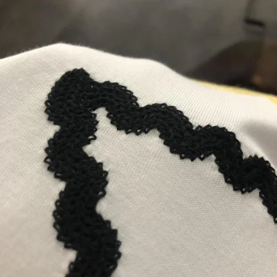 Футболка Prada Linked Logo "White" фото № 5 Футболка Prada Linked Logo "White" фото № 5