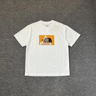 Футболка The North Face Top "White" фото № 2