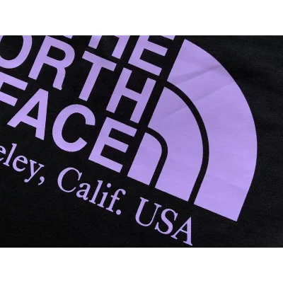 Футболка The North Face Embroidered Front Logo And Logo Inscription Back "Black" фото № 4