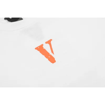 Футболка Vlone Orange Logo Friends "White" фото № 6 Футболка Vlone Orange Logo Friends "White" фото № 6