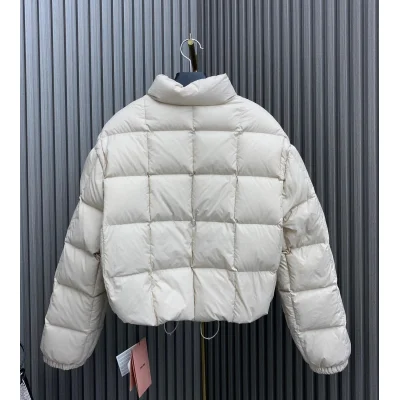 Пуховик Miu Miu Iconic Block "White" фото № 4