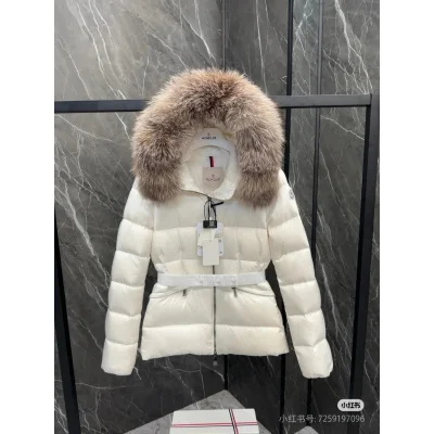 Пуховик Moncler Boed Hooded Shearling-Trimmed "White" фото № 2