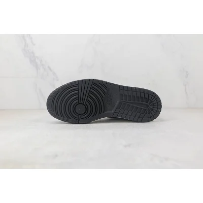 Air Jordan 1 Low "Wear Away Electric Green" фото № 9 Air Jordan 1 Low "Wear Away Electric Green" фото № 9