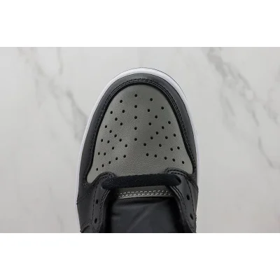 Air Jordan 1 Retro Low "Black Shadow" фото № 4 Air Jordan 1 Retro Low "Black Shadow" фото № 4